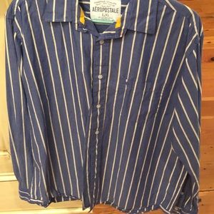 Aeropostale Button Down Large